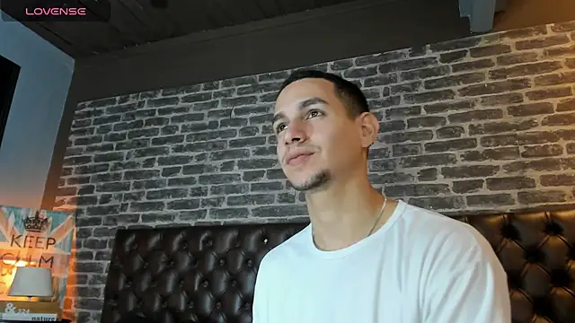 Jamexxx1  online show from June 2026 08:58:01 PM