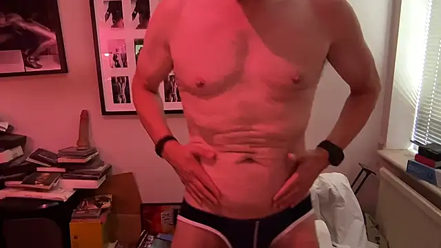Britdazdaddy online show from July 2026 03:08:01 PM