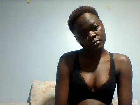 Mary Leenie online show from June 2026 12:05:01 AM