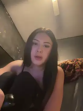 Yocelinluvv online show from June 2026 05:23:02 AM