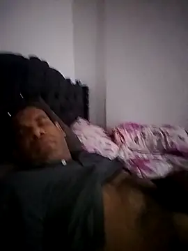 Juanarrieta online show from July 2026 06:03:01 PM