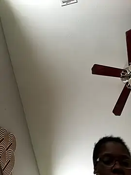 Caramel 34 online show from June 2026 02:28:01 PM