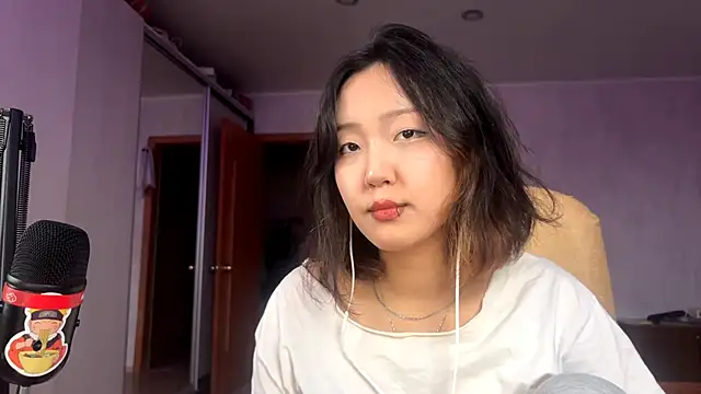 AdaJoaans online show from June 2026 03:07:01 PM