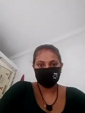Snapshot of KAVITA786RR chatting on July 2026 09:04:01 AM KAVITA786RR online show from July 2026 09:04:01 AM