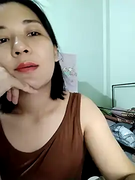 Snapshot of Lyrose_2k chatting on July 2026 02:27:01 PM Lyrose 2k online show from July 2026 02:27:01 PM