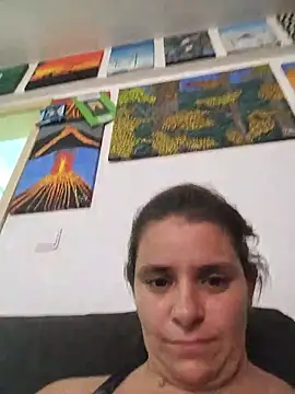 Snapshot of SolLua942871 chatting on July 2026 10:39:02 PM SolLua942871 online show from July 2026 10:39:02 PM