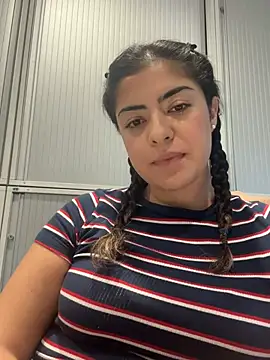 Aylin Sugar online show from July 2026 02:56:02 PM