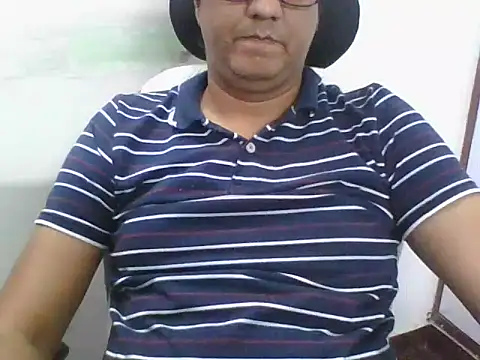 Snapshot of adiasianco chatting on July 2026 01:26:01 PM adiasianco online show from July 2026 01:26:01 PM