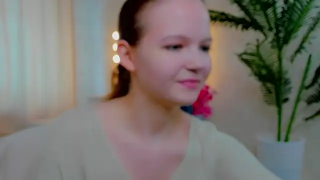 NaomiFess online show from July 2026 12:22:02 PM