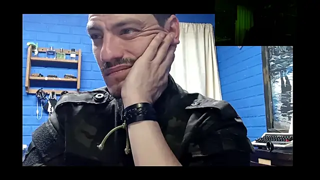 Snapshot of Andre_White chatting on July 2026 05:50:02 PM Andre White online show from July 2026 05:50:02 PM