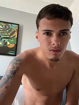  adriielzx online show from July 2026 04:13:01 PM