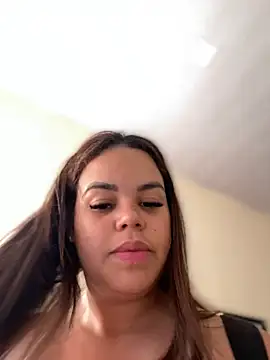 Snapshot of AliceStarshine chatting on February 2025 12:58:01 PM AliceStarshine online show from February 2025 12:58:01 PM