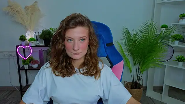 EliseWeeks online show from July 2026 07:13:01 AM