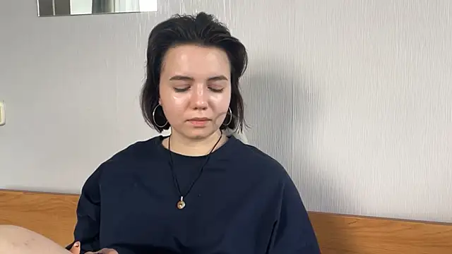 DelphiaBojko online show from July 2026 04:33:02 PM