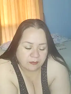 Snapshot of Lorena_Matture chatting on August 2026 04:31:02 PM Lorena Matture online show from August 2026 04:31:02 PM