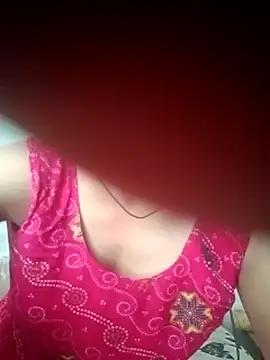 Snapshot of Lovely-Gupta chatting on July 2026 04:18:01 AM Lovely-Gupta online show from July 2026 04:18:01 AM
