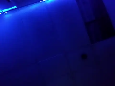 bruzzz666 online show from July 2026 04:15:02 AM