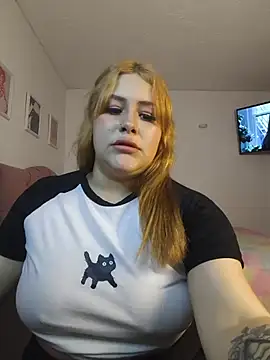 Kit Cat online show from July 2026 03:01:01 AM