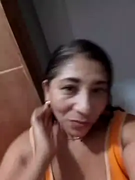Luna Sae online show from July 2026 12:04:01 AM