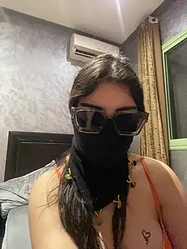 DODOBARBI online show from July 2026 08:00:02 PM