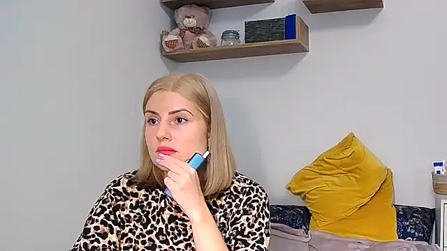 alisenties online show from September 2025 03:02:01 PM