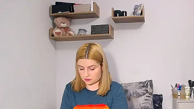 Snapshot of alisenties chatting on February 2026 03:41:02 PM alisenties online show from February 2026 03:41:02 PM