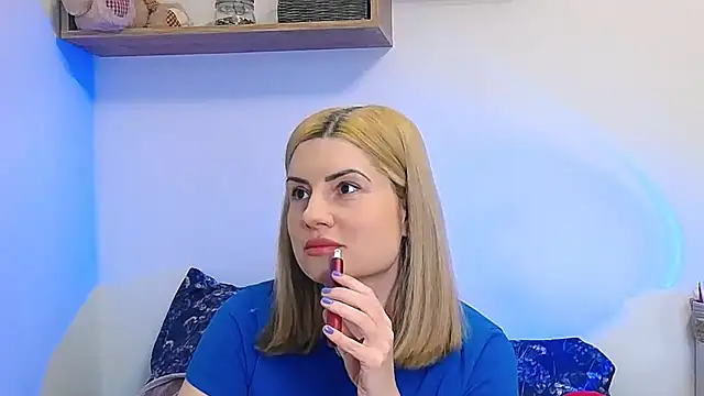 Snapshot of alisenties chatting on March 2026 04:11:01 PM alisenties online show from March 2026 04:11:01 PM