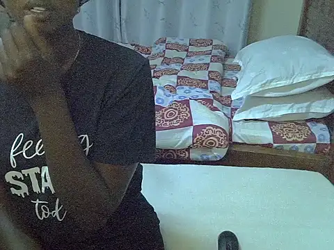 Snapshot of sweet_carmella chatting on July 2026 06:22:01 PM sweet carmella online show from July 2026 06:22:01 PM