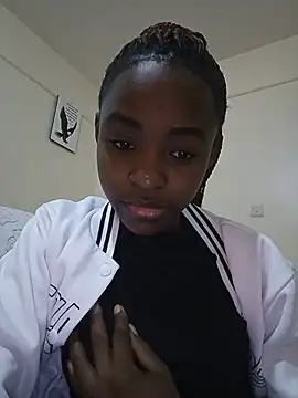 Snapshot of kemmy_sweet chatting on July 2026 06:51:01 AM kemmy sweet online show from July 2026 06:51:01 AM