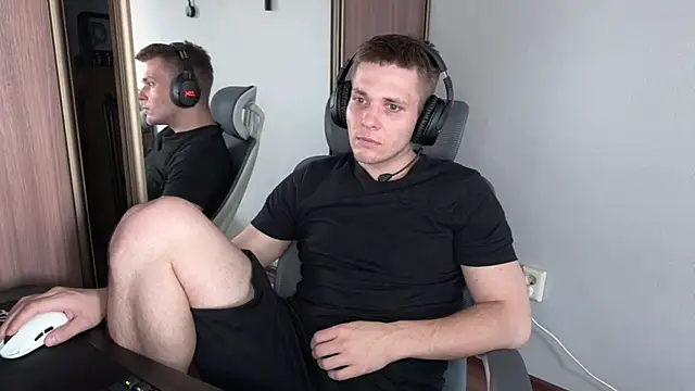Nikclak online show from July 2026 04:43:02 PM