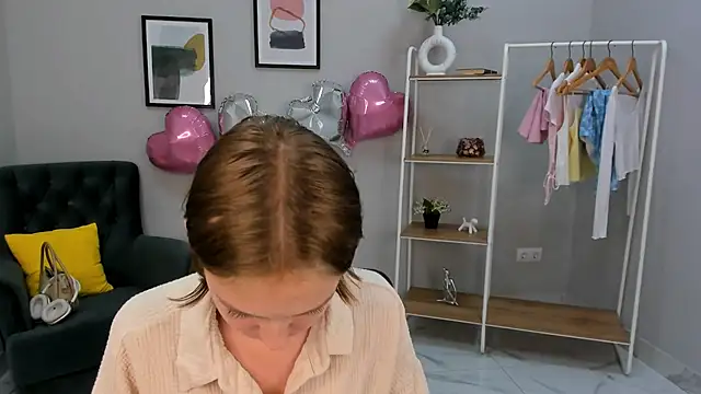 Jill Moss online show from July 2026 01:40:01 PM