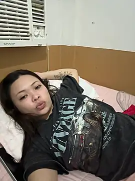 Snapshot of sweet_pinay143 chatting on July 2026 10:13:02 AM sweet pinay143 online show from July 2026 10:13:02 AM