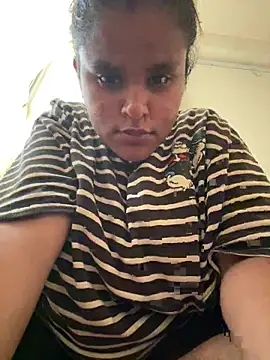 Snapshot of bhumii_ chatting on July 2026 06:30:01 AM bhumii online show from July 2026 06:30:01 AM