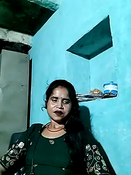 Snapshot of Simran_Love143 chatting on July 2026 05:48:02 PM Simran Love143 online show from July 2026 05:48:02 PM
