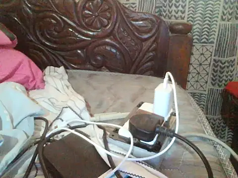Snapshot of queenzulfa chatting on August 2026 09:00:01 AM queenzulfa online show from August 2026 09:00:01 AM