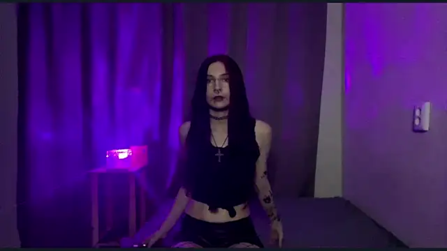 WholyCry online show from July 2026 06:15:02 PM