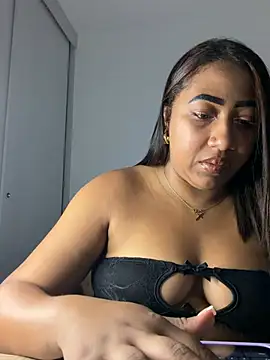 Snapshot of Candymorena_sexyyy chatting on July 2026 04:52:02 AM Candymorena sexyyy online show from July 2026 04:52:02 AM
