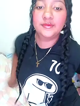 Luna Dorada online show from July 2026 10:19:01 PM