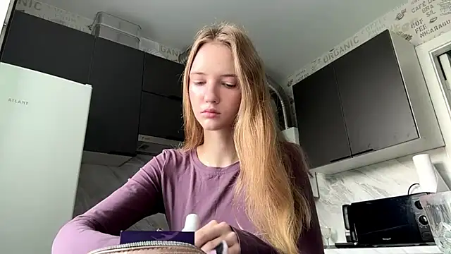 LuiseFurbeck online show from July 2026 06:16:02 AM