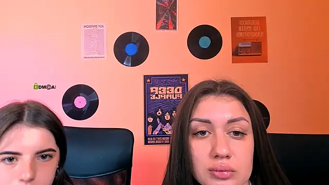 selena crystal online show from July 2026 09:57:01 AM