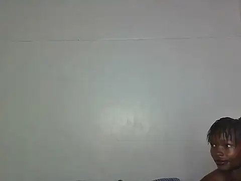 Petitegoddess012 online show from July 2026 08:46:01 PM