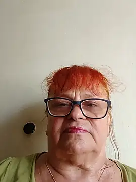 Moodberry400 online show from July 2026 06:49:01 AM