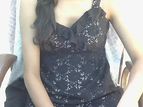 Snapshot of Luv_Aara chatting on August 2026 12:20:02 AM Luv Aara online show from August 2026 12:20:02 AM