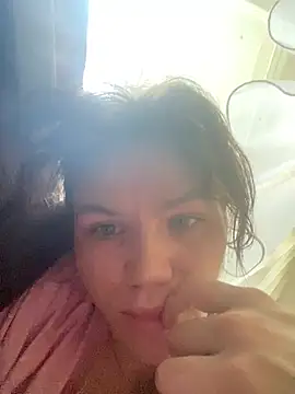 Snapshot of helly_dan chatting on July 2026 03:38:01 PM helly dan online show from July 2026 03:38:01 PM