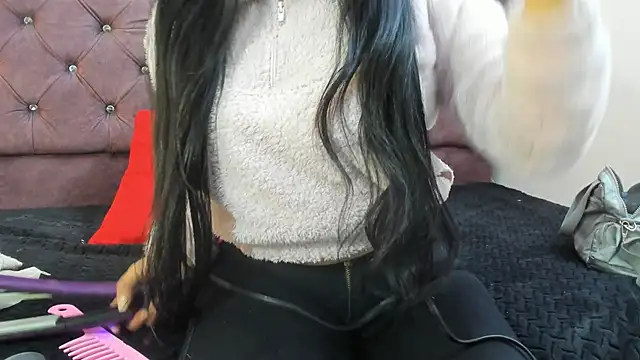 gabriela grace online show from November 2025 02:51:01 PM