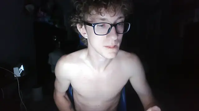 rayyyy0000 online show from July 2026 03:53:01 AM