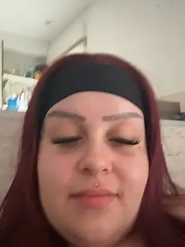Snapshot of Peachy_bella chatting on July 2026 10:58:02 AM Peachy bella online show from July 2026 10:58:02 AM