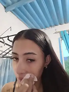 SofyBliss online show from August 2026 11:18:01 PM