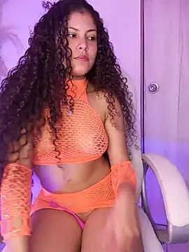 Snapshot of Bella_smith__ chatting on July 2026 04:39:33 PM Bella smith online show from July 2026 04:39:33 PM