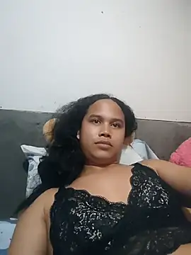 Snapshot of Nathalie_25 chatting on July 2026 04:21:02 AM Nathalie 25 online show from July 2026 04:21:02 AM